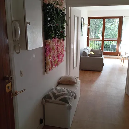 Cosy Quiet Apartmán Rueil-Malmaison